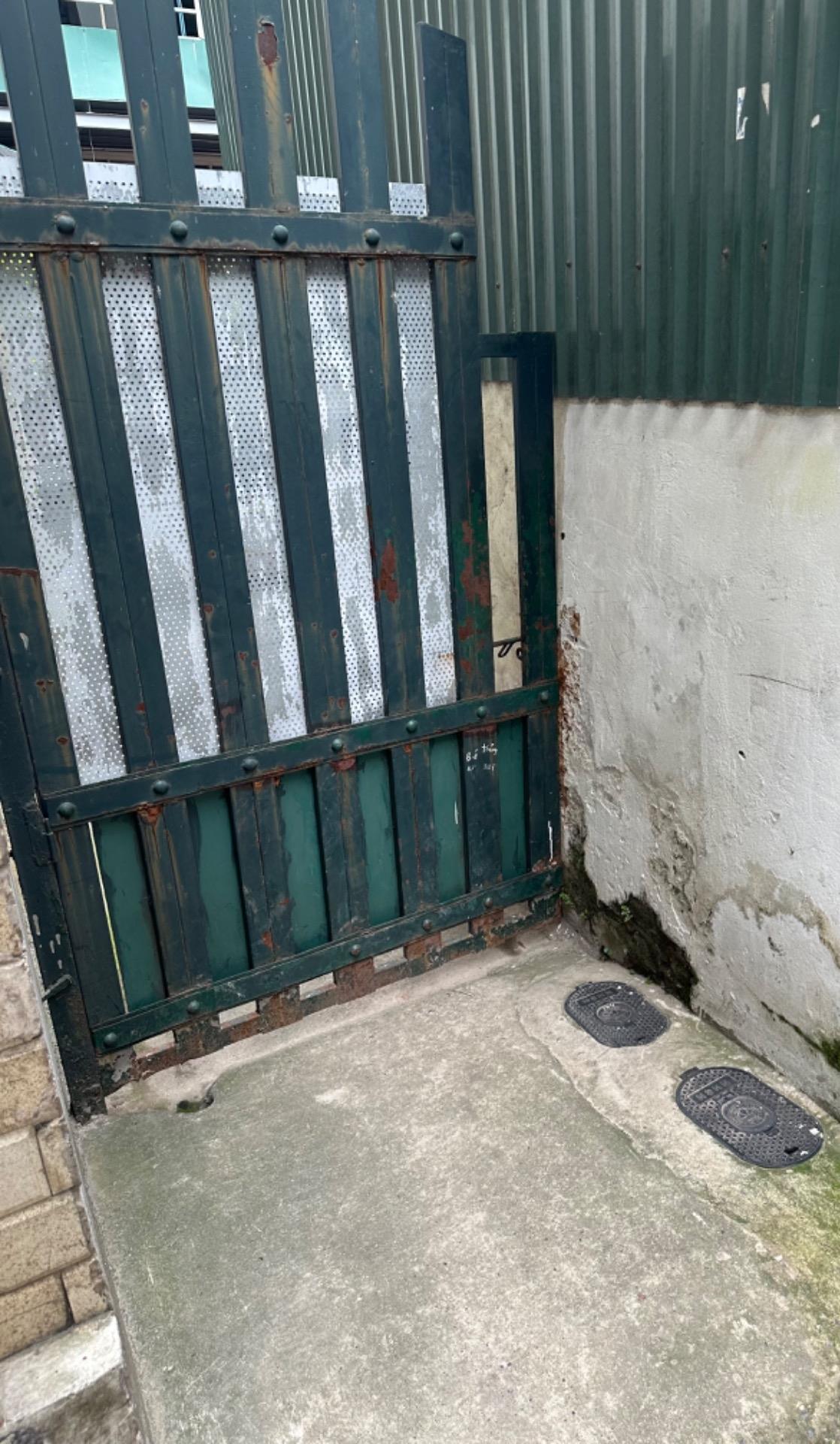 Sở hữu ngay nhà shr 104 m2, hướng Đông-Nam tại Đường Âu Cơ - Nhật Tân - Tây Hồ, giá 13.5 tỷ