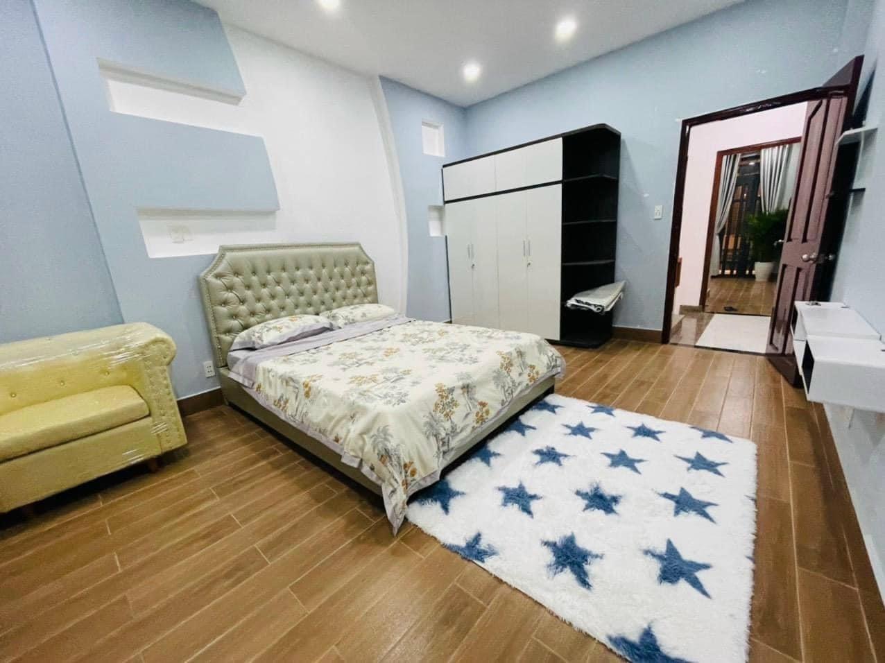 Cần bán nhanh nhà riêng 64 m2, hướng Đông-Nam tại Đường Nguyễn Cửu Vân - Bình Thạnh, giá 1.39 tỷ