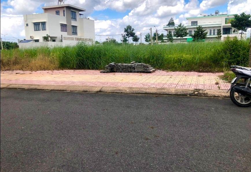 Cần bán gấp bán nhanh lô đất nền 100 m2 tại Trảng Bom - Trảng Bom - Đồng Nai, giá 900 tr