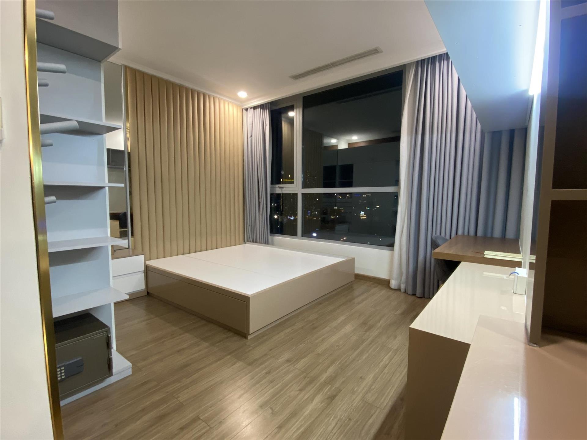 Bán nhanh chung cư 2 phòng ngủ, 81 m2, giá 6.55 tỷ tại Bình Thạnh - TP Hồ Chí Minh