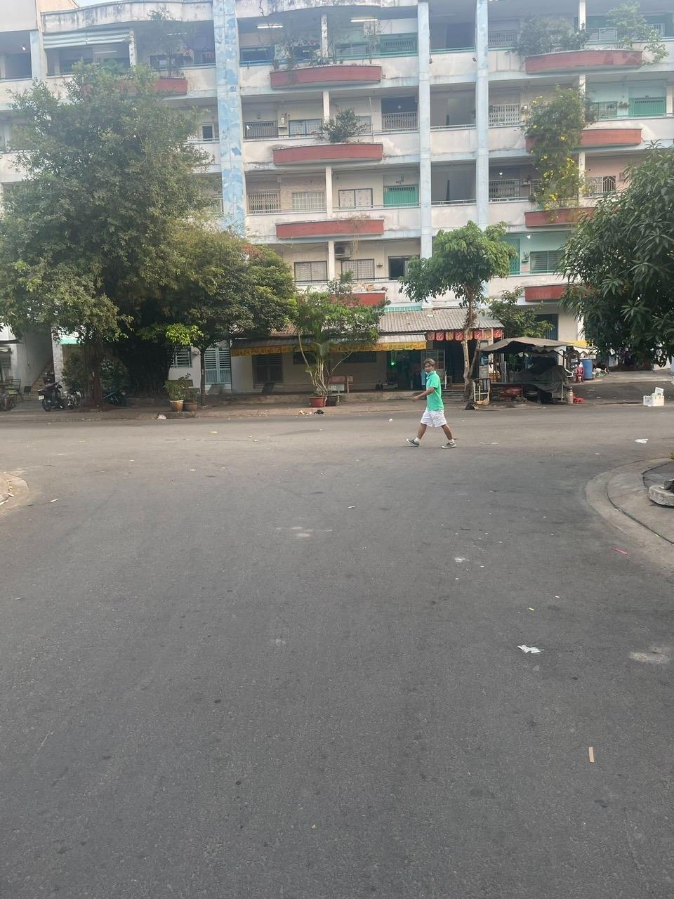 Sở hữu ngay nhà sổ riêng 36 m2 tại Quận 8 - TP Hồ Chí Minh, giá 6.3 tỷ