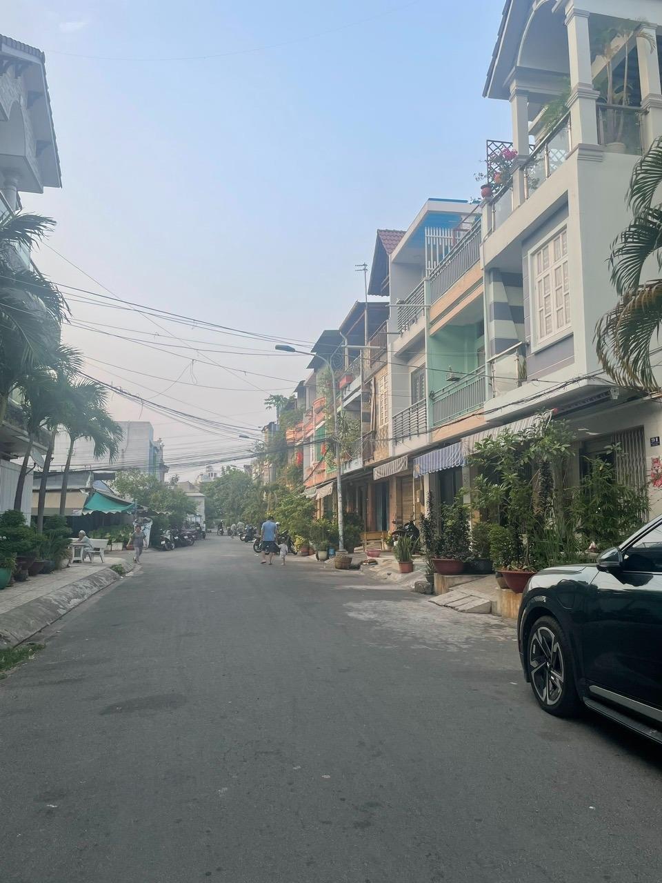 Sở hữu ngay nhà sổ riêng 36 m2 tại Quận 8 - TP Hồ Chí Minh, giá 6.3 tỷ