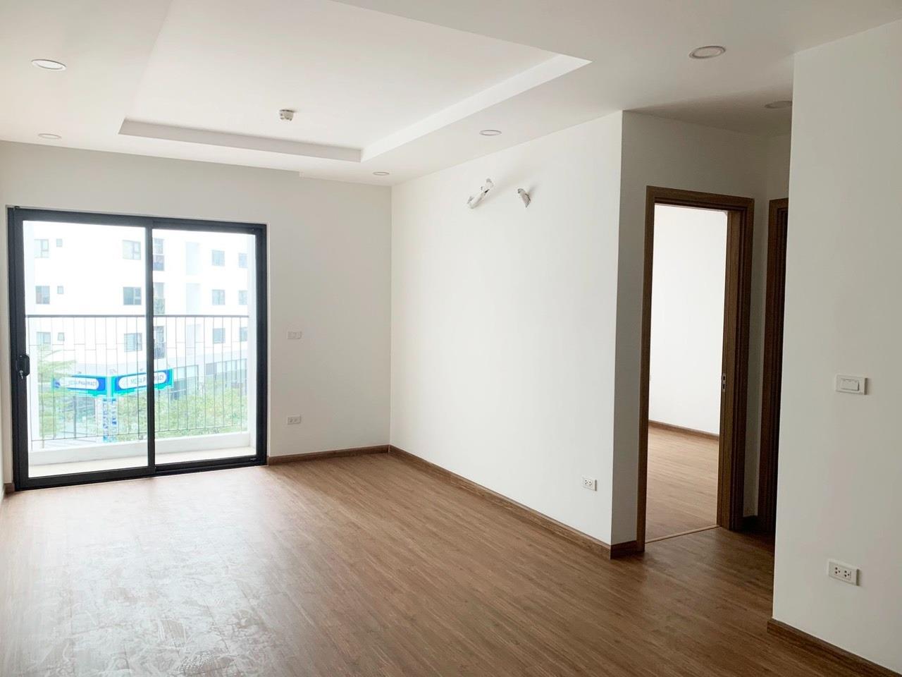 Bán căn 84 m2, hướng Đông-Nam, giá 4.5 tỷ tại Đường Huỳnh Văn Nghệ - Sài Đồng - Long Biên - Hà Nội