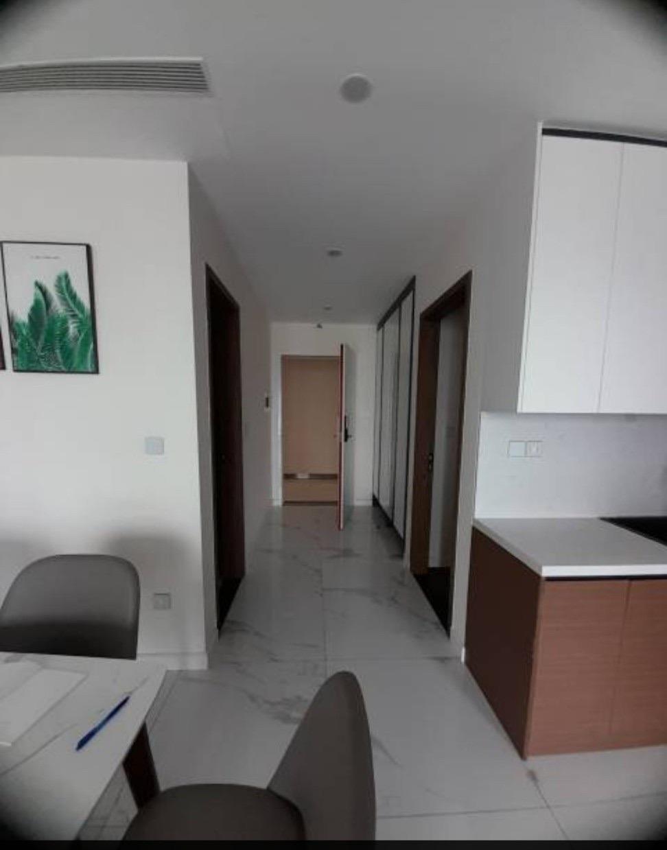 Cần bán chung cư 98 m2, hướng Bắc, giá 6.3 tỷ tại Phường Đông Ngạc - Bắc Từ Liêm - Hà Nội