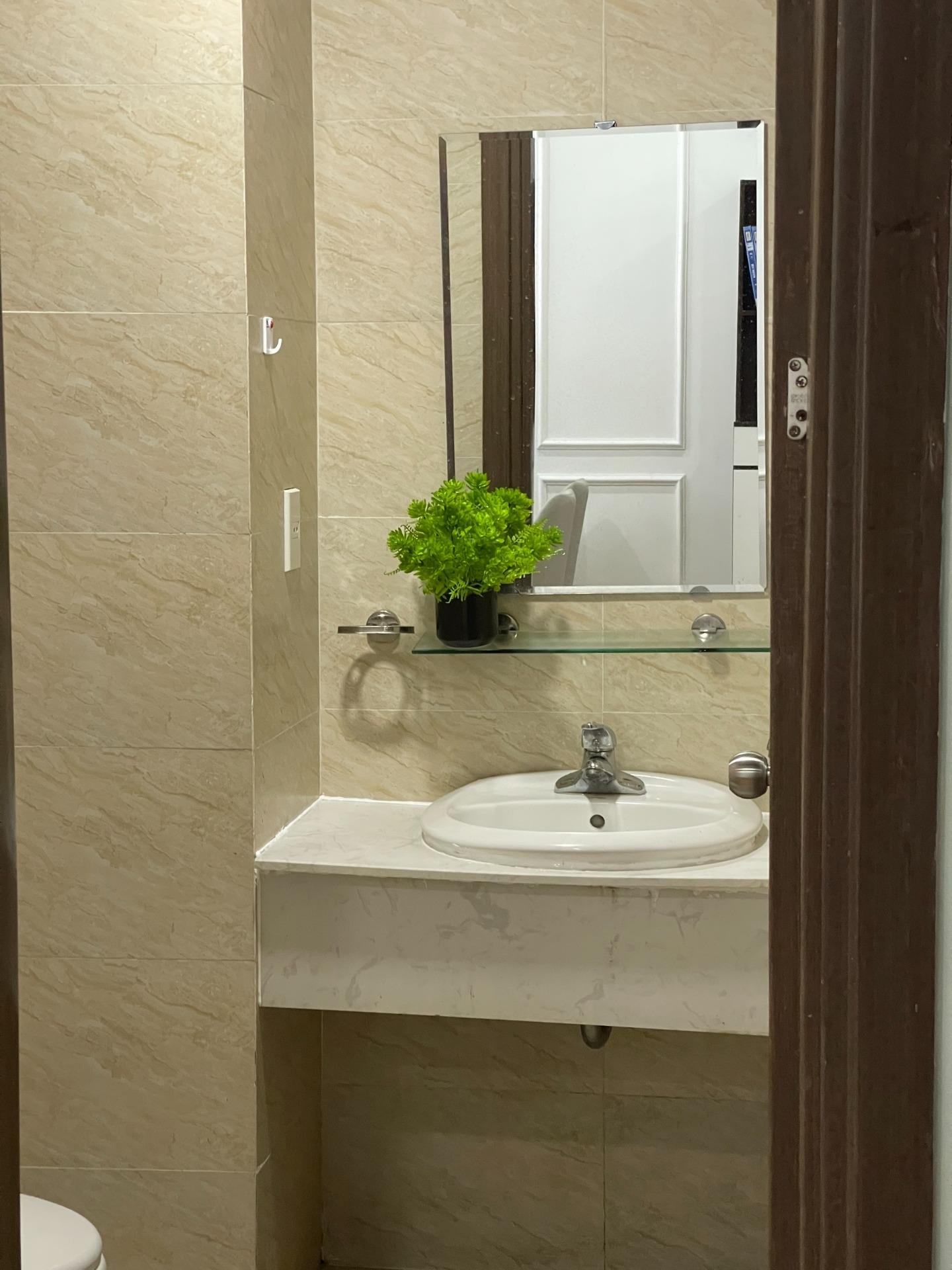 Cần bán gấp bán nhanh căn chung cư 59 m2, giá 1.75 tỷ tại Nha Trang - Khánh Hòa