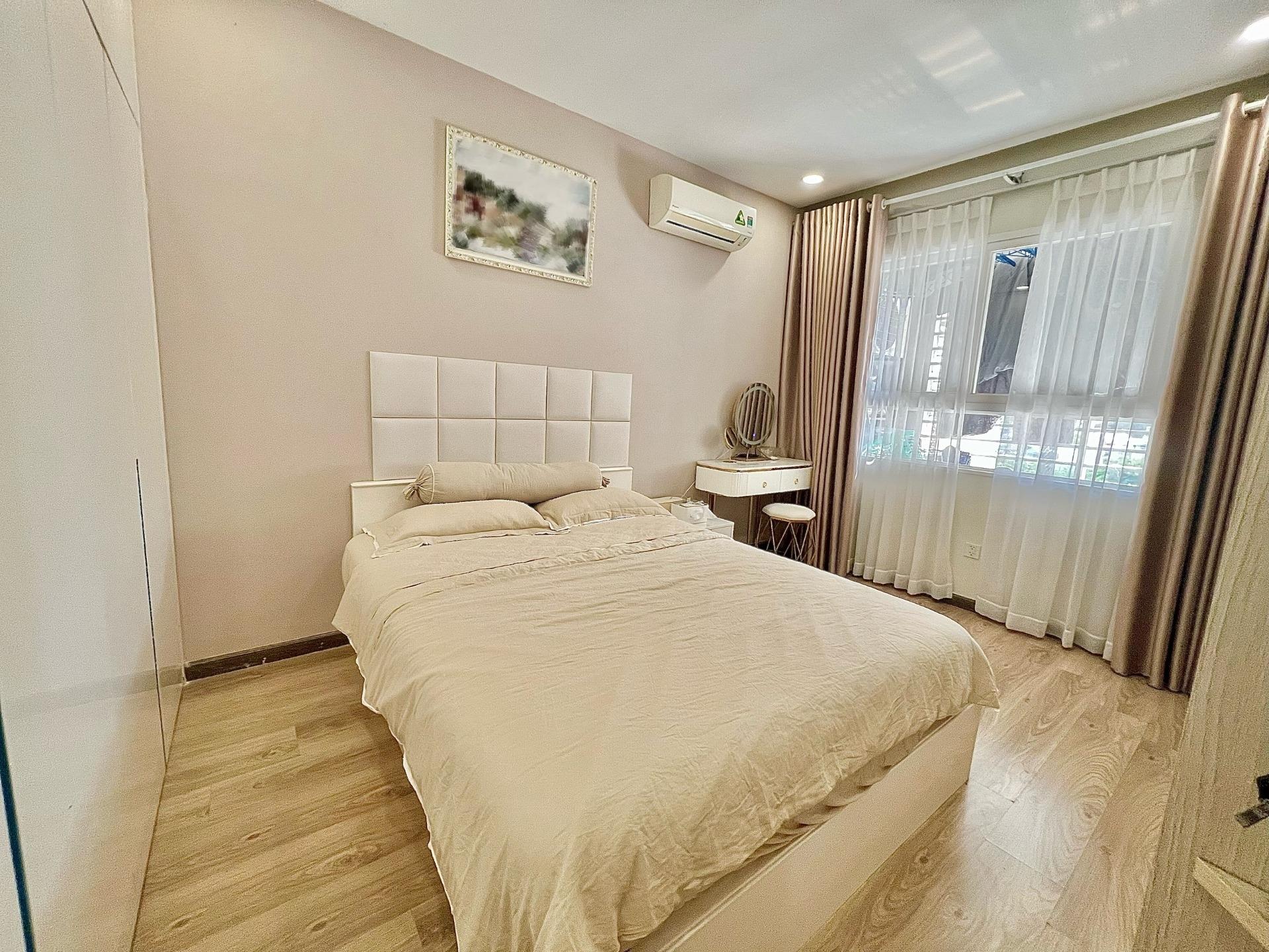 Cần bán ngay căn hộ chung cư 105 m2, giá 6 tỷ tại Đường Trần Quang Khải - 1 - TP Hồ Chí Minh