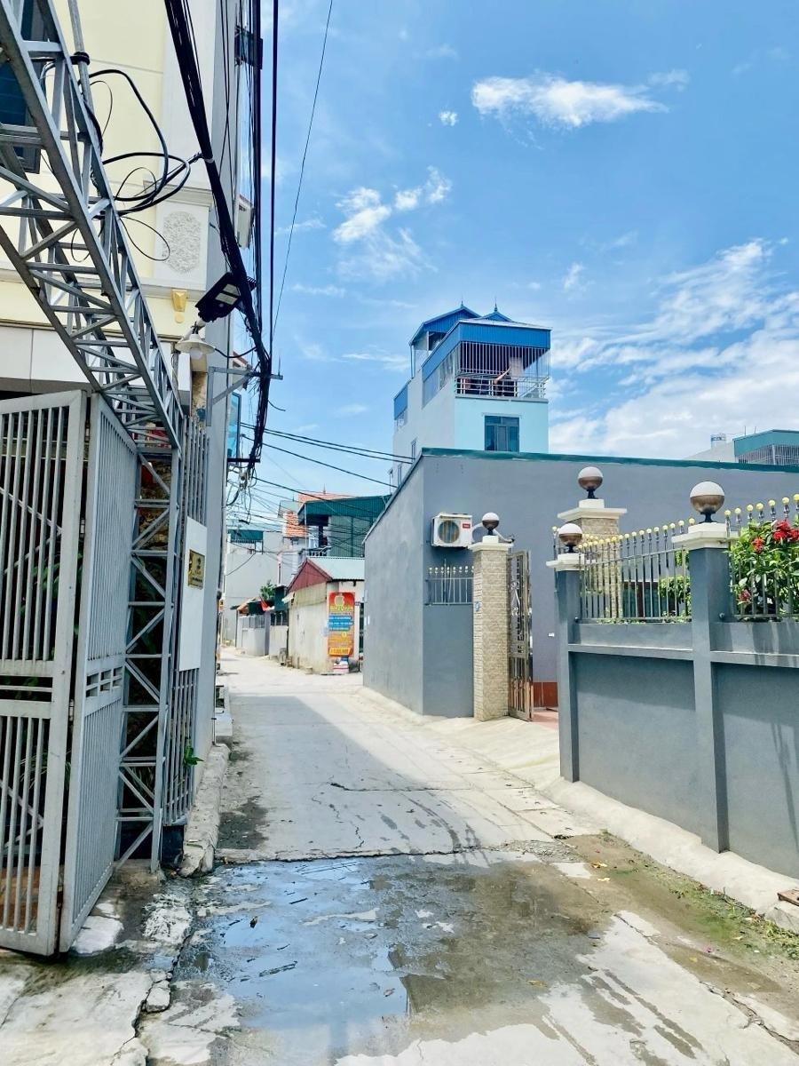 Chuyển nhượng nhà 39 m2, hướng Tây-Nam tại Phường Yên Nghĩa - Hà Đông - Hà Nội, giá 4.45 tỷ