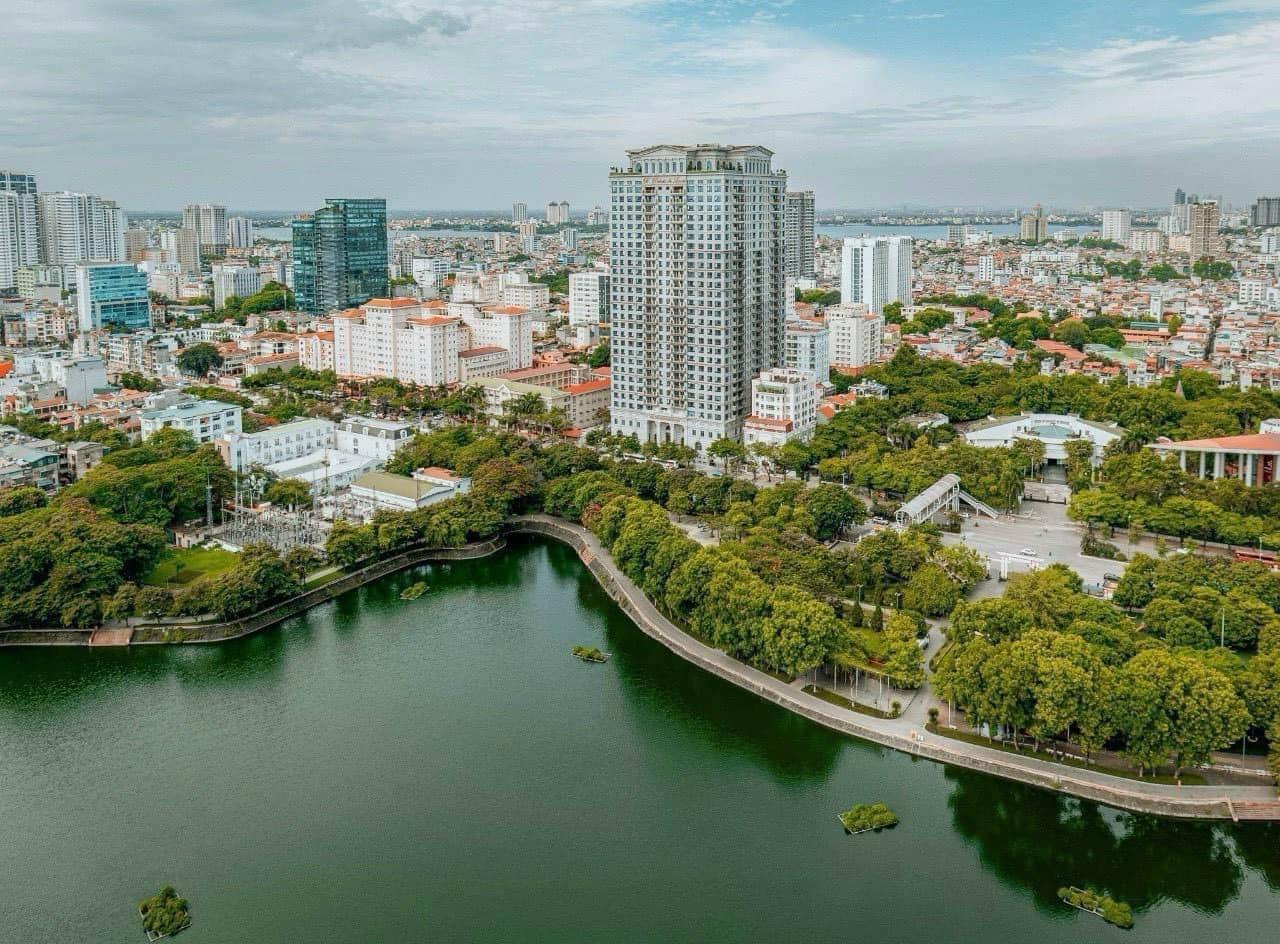 Cần bán gấp nhà chung cư 3 phòng ngủ, 181 m2, giá 17.56 tỷ tại Cầu Giấy - Hà Nội - Ảnh 1