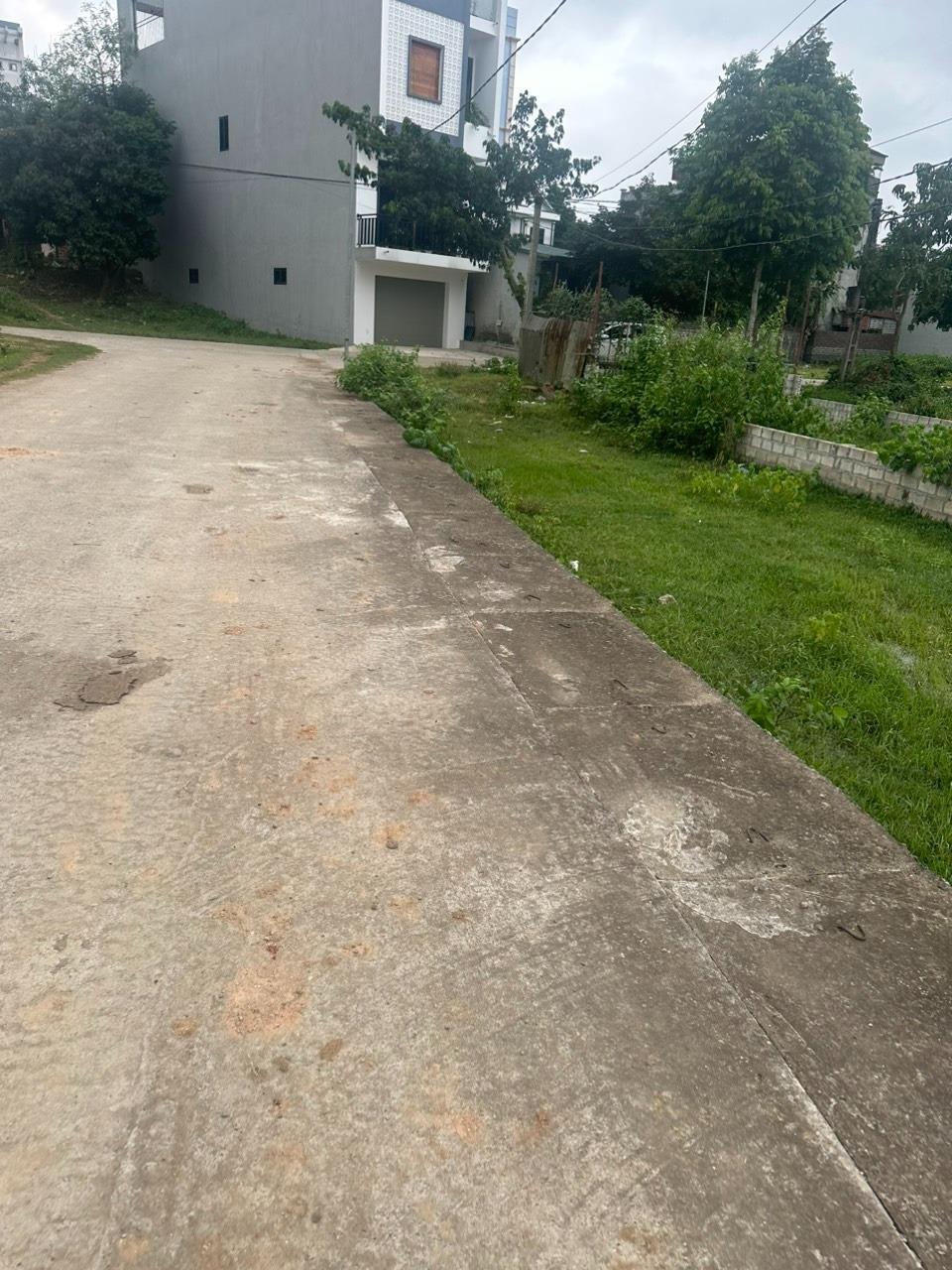 Cần bán lô đất sổ riêng 120 m2 tại Đường 21A - Bình Yên - Thạch Thất - Hà Nội, giá 3.7 tỷ