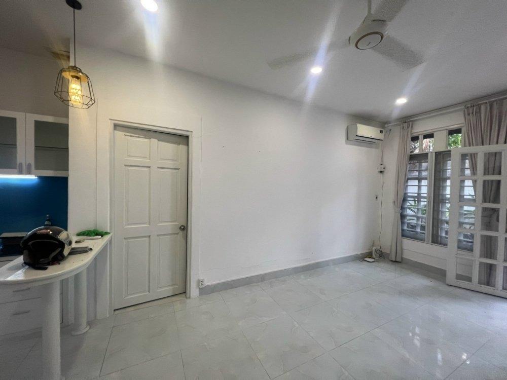 Bán nhà phố 110 m2, hướng Đông tại Đường 6 - Thảo Điền - 2 - TP Hồ Chí Minh, giá 19 tỷ