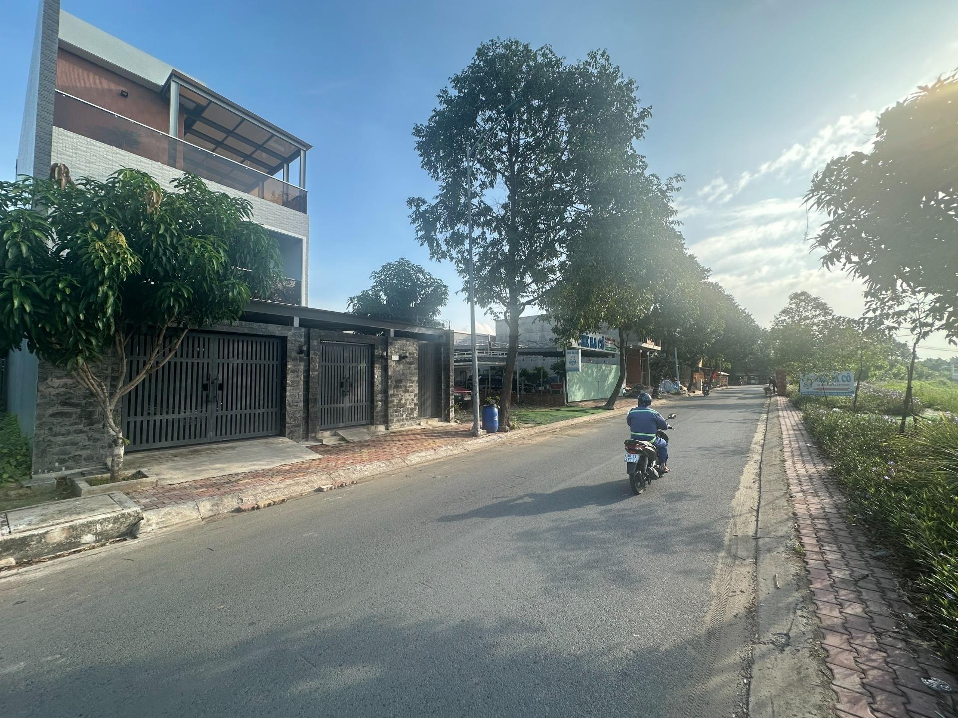 Sở hữu ngay lô đất sổ riêng 279 m2 tại Vĩnh Phú - Thuận An - Bình Dương, giá 2.55 tỷ - Ảnh 1