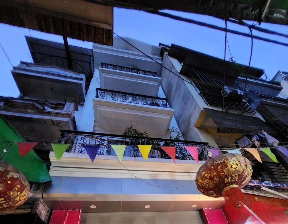 Bán nhanh nhà đất 55 m2 tại Đường Hoàng Hoa Thám - Yên Phụ - Tây Hồ - Hà Nội, giá 12.5 tỷ