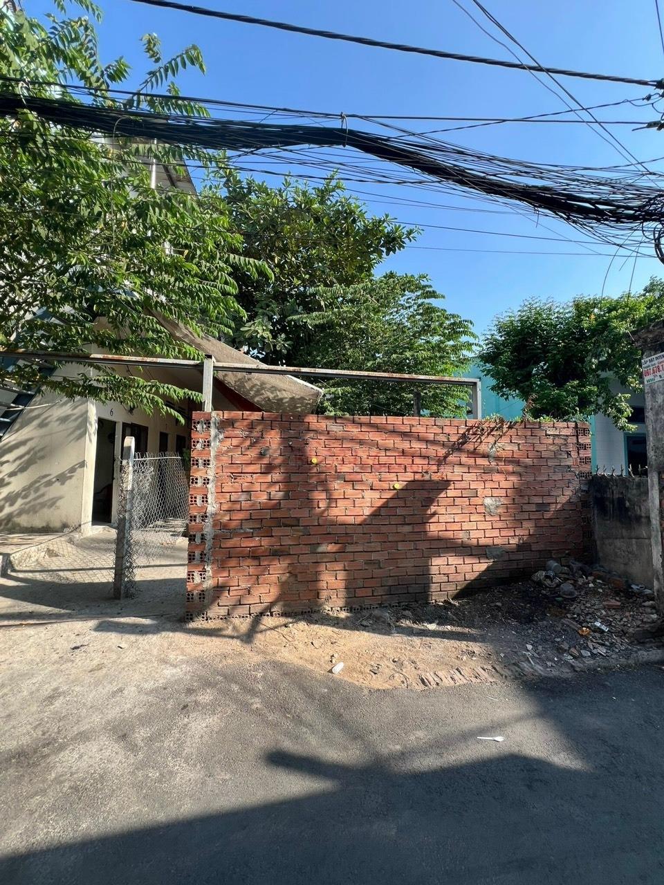 Cần bán ngay nhà shr 126 m2, hướng Bắc tại Đường Đặng Văn Bi - Bình Thọ - Thủ Đức, giá 10.2 tỷ