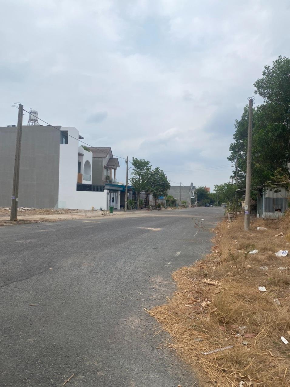 Bán mảnh đất 94 m2, hướng Đông-Bắc tại Tam Phước - Biên Hòa - Đồng Nai, giá 1,67 tỷ