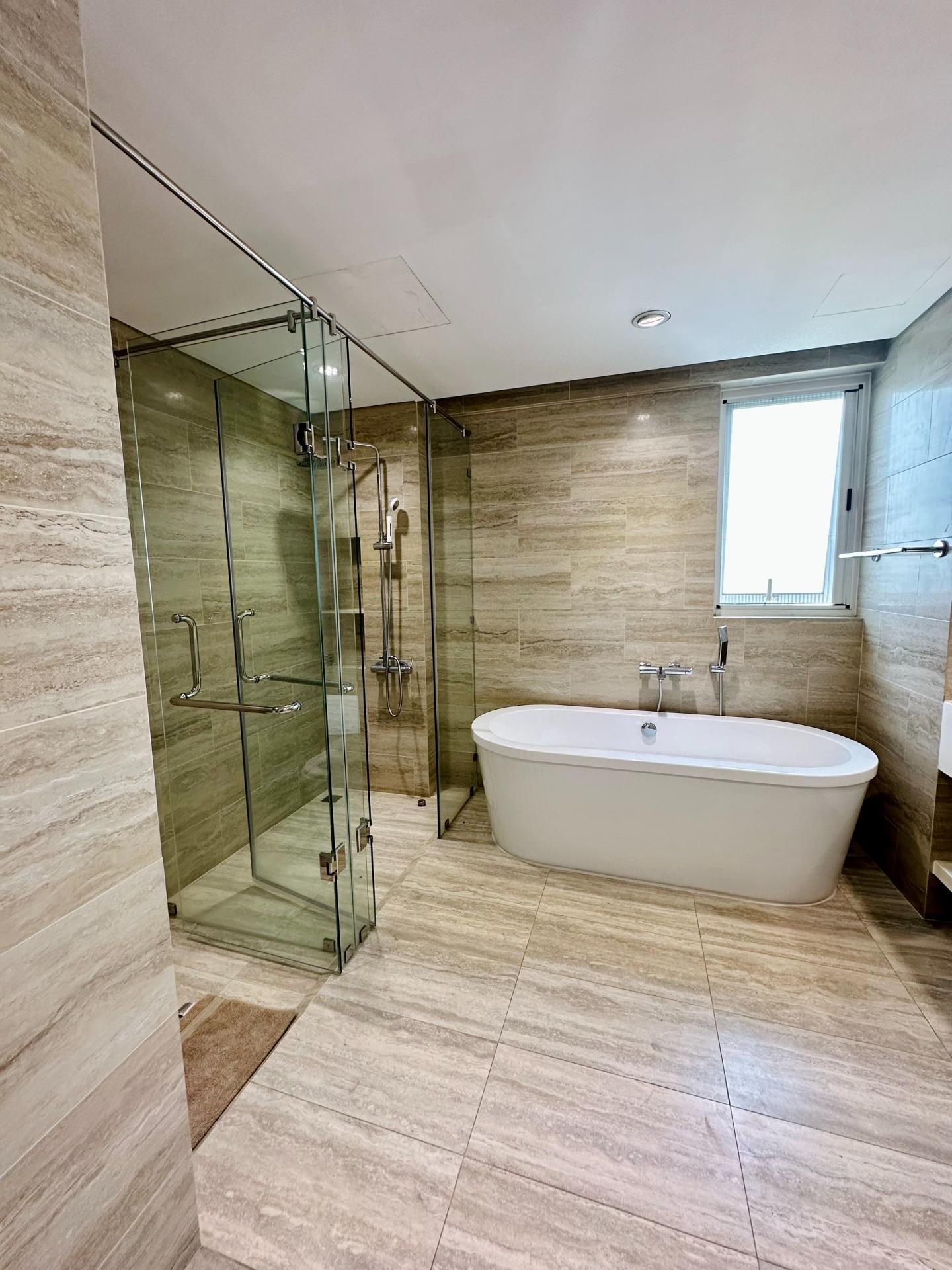 Cho thuê gấp căn hộ 170 m2 tại Đường Nguyễn Văn Linh - 7 - TP Hồ Chí Minh, giá 60 tr/tháng