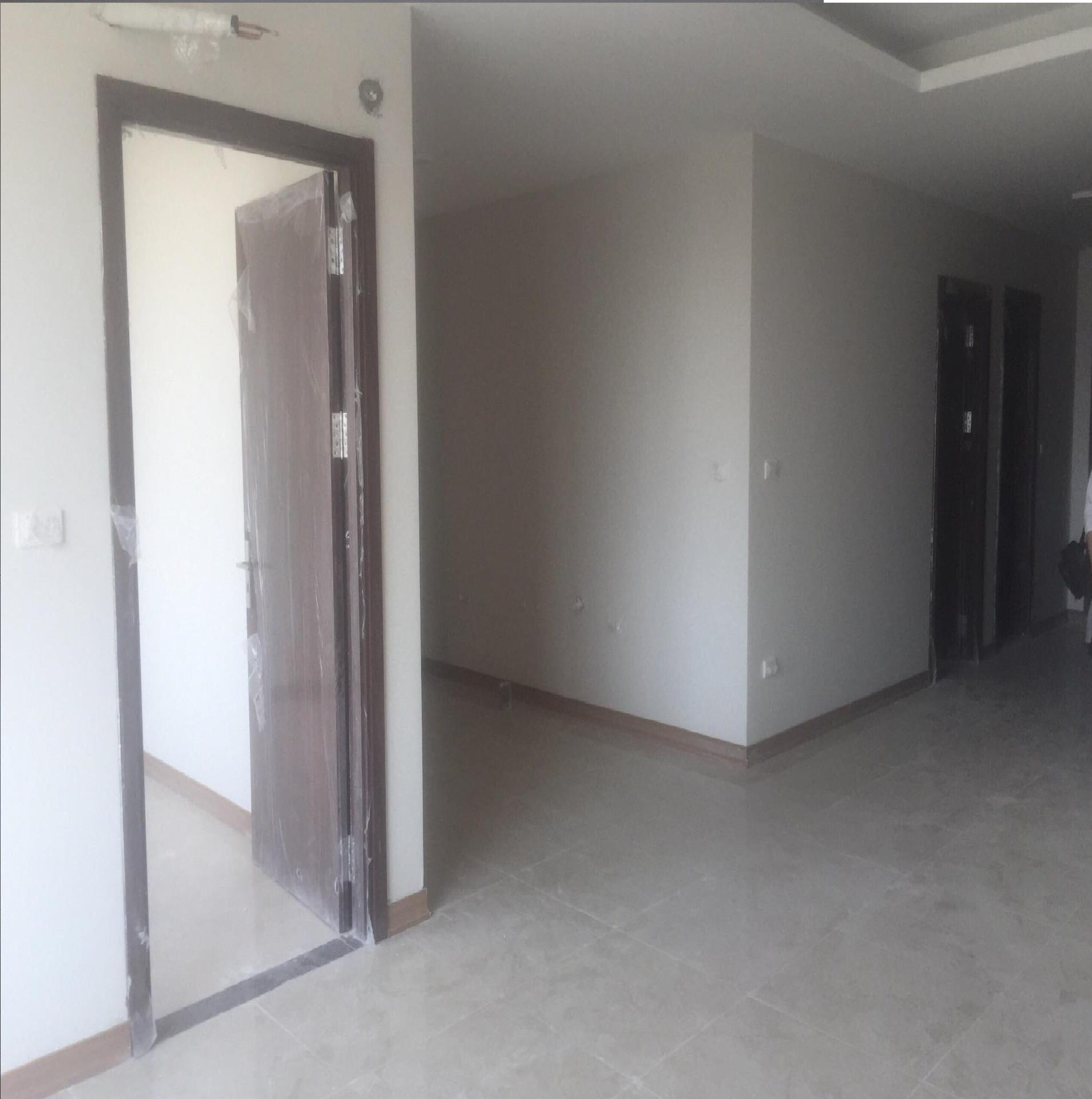 Cần bán nhanh căn chung cư 3 phòng ngủ, 92 m2, giá 2,2 tỷ tại Tây Hồ - Hà Nội