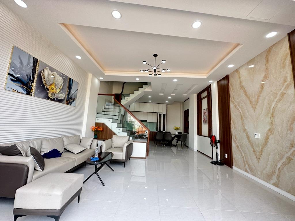 Cần bán nhà shr 60 m2 tại Đường Tây Lân - Bình Trị Đông A - Bình Tân - TP Hồ Chí Minh, giá 4,5 tỷ