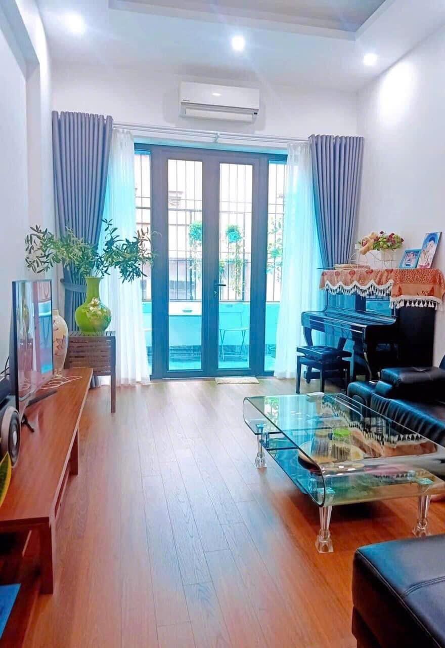 Cần bán nhà shr 50 m2 tại Đường Nguyễn Trãi - Thanh Xuân Trung - Thanh Xuân - Hà Nội, giá 6,8 tỷ