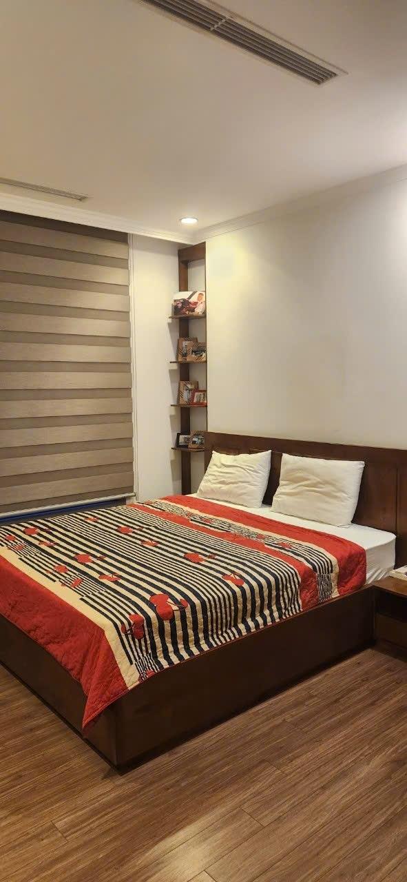 Cần bán gấp bán nhanh chung cư 88 m2, giá 8,3 tỷ tại Phường Vĩnh Tuy - Hai Bà Trưng - Hà Nội