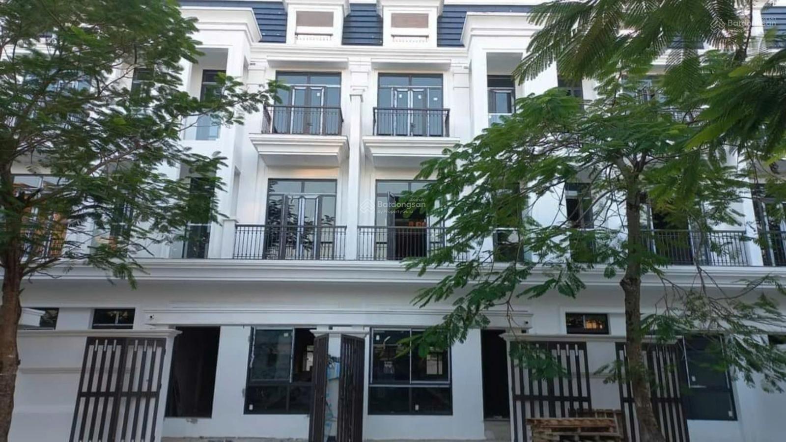 Sở hữu nhà biệt thự liền lề 75 m2, giá 5,1 tỷ tại Phường Trung Hưng - Sơn Tây - Hà Nội