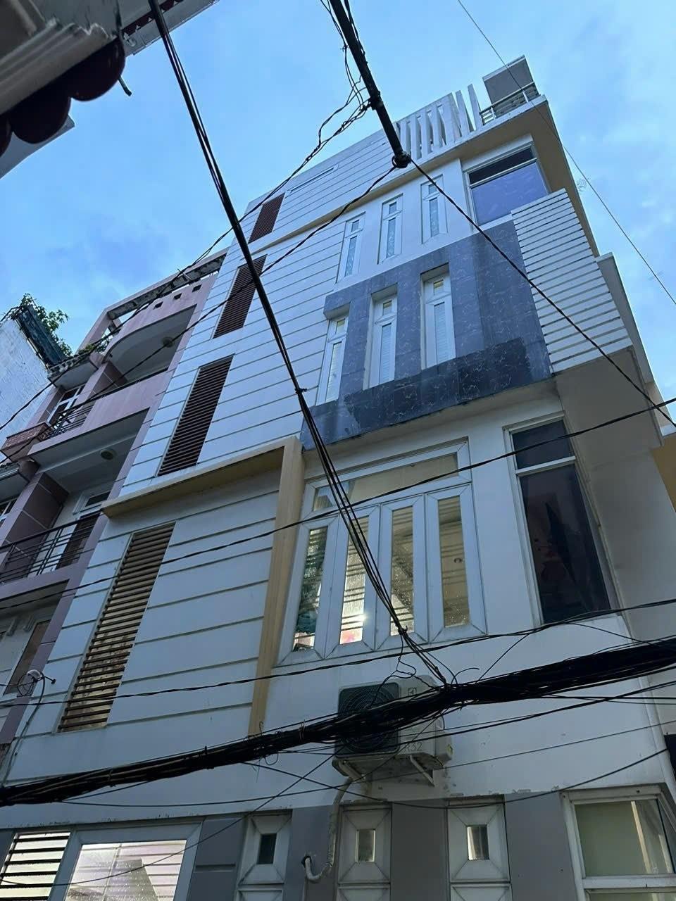 Cần bán nhanh căn nhà riêng 21,5 m2 tại Đường Phùng Văn Cung - 2 - Phú Nhuận, giá 4,95 tỷ