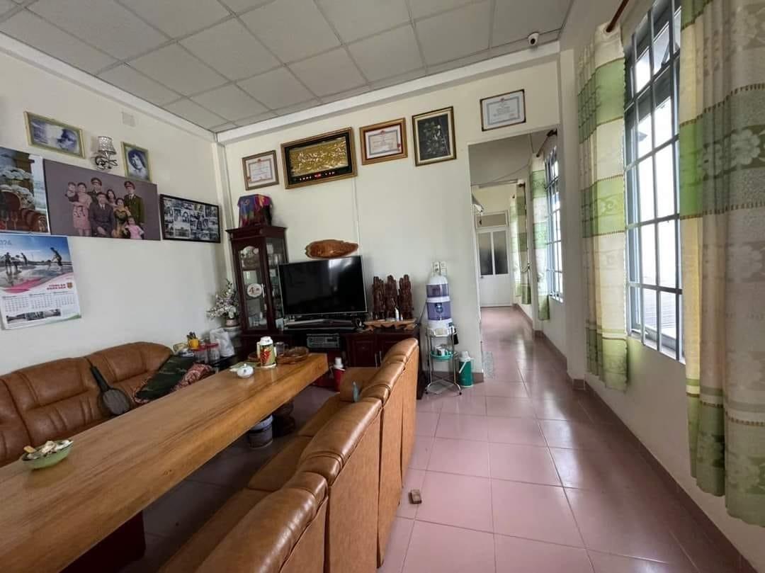 Cần bán gấp bán nhanh nhà mặt phố 670 m2 tại Đường Nguyễn Đình Quân - 5 - Đà Lạt, giá 25 tỷ - Ảnh 1