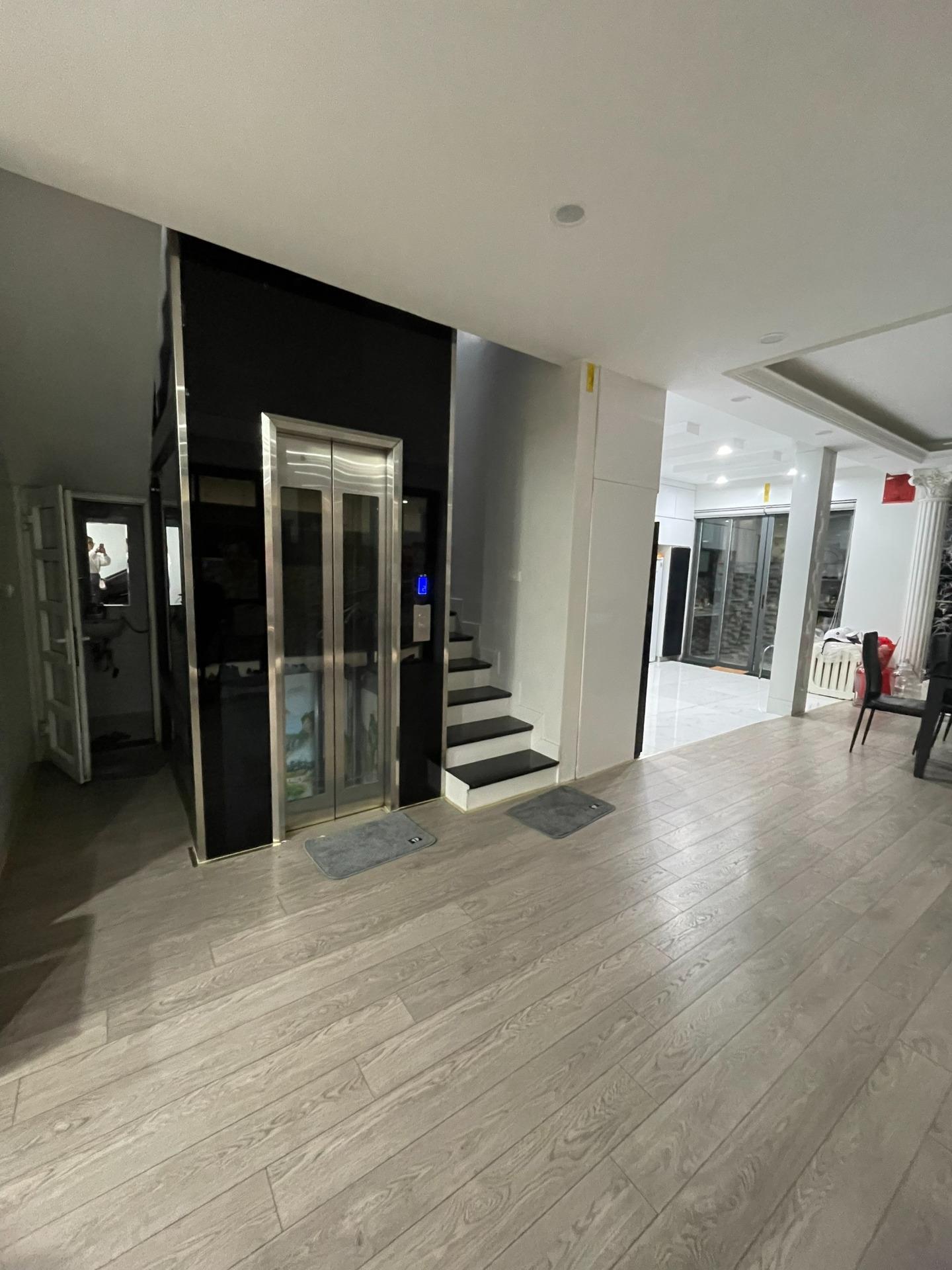 Bán căn liền kề 190 m2, giá 50 tỷ tại Đường Pháp Vân - Yên Sở - Hoàng Mai - Hà Nội