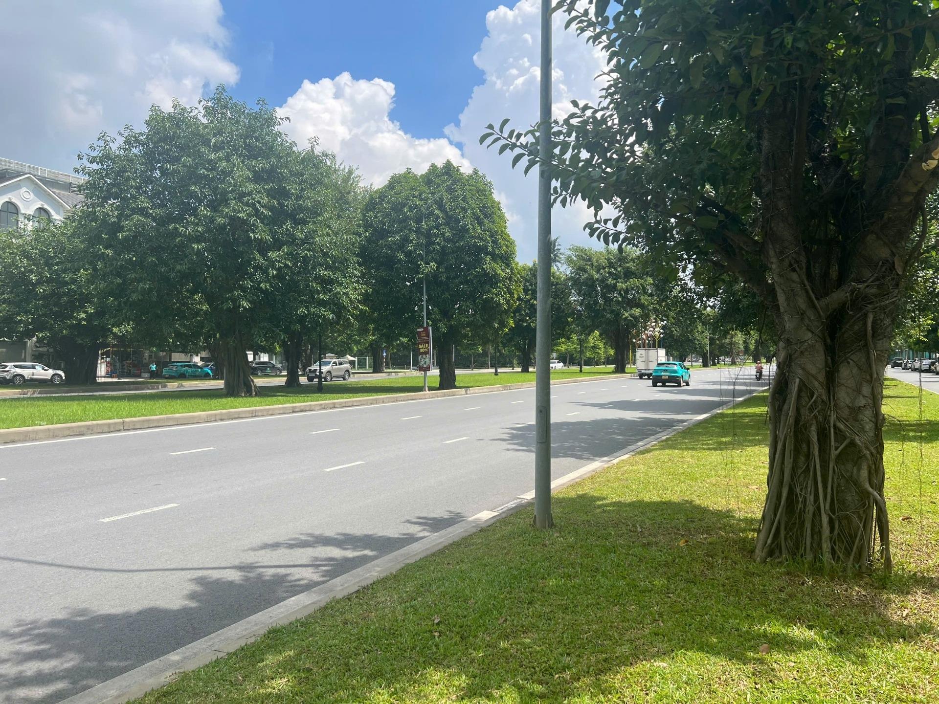 Shophouse sổ lâu dài ngã tư sầm uất nhất kđt xây lớn giá 3x tỷ Vin Gia Lâm, Hà Nội (0985941715)