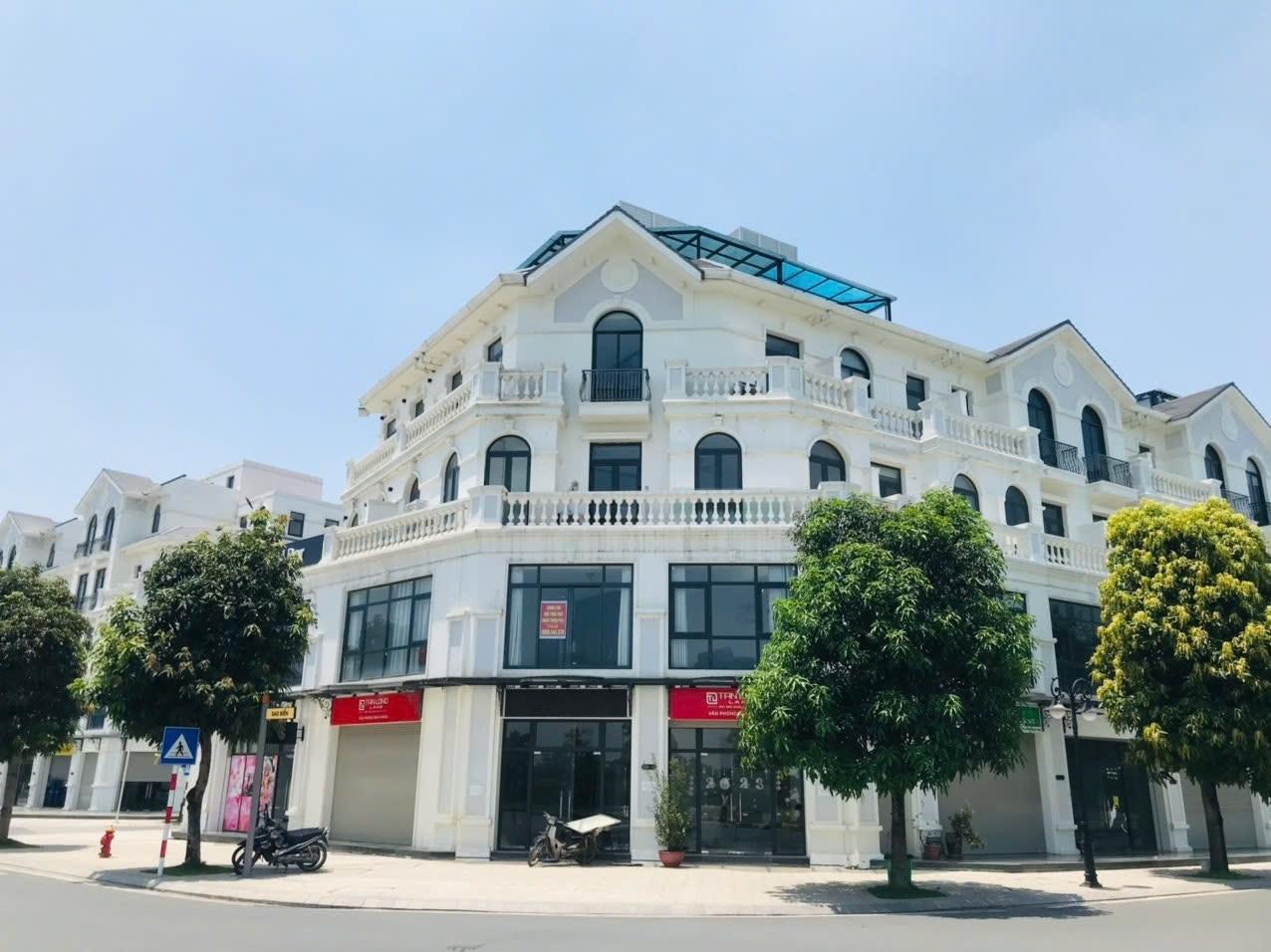 Shophouse sổ lâu dài ngã tư sầm uất nhất kđt xây lớn giá 3x tỷ Vin Gia Lâm, Hà Nội (0985941715) - Ảnh 1