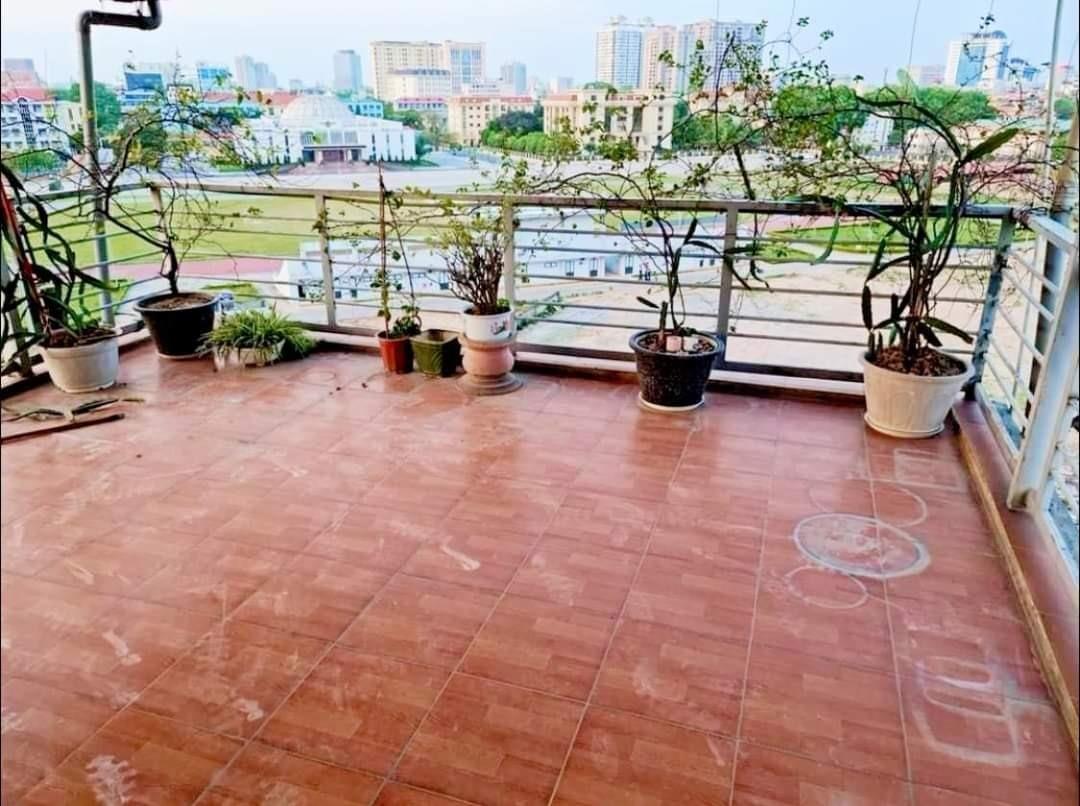 Cần bán gấp bán nhanh nhà mặt phố đẹp 182 m2 tại Đường Lê Trọng Tấn - Thanh Xuân, giá 75,8 tỷ