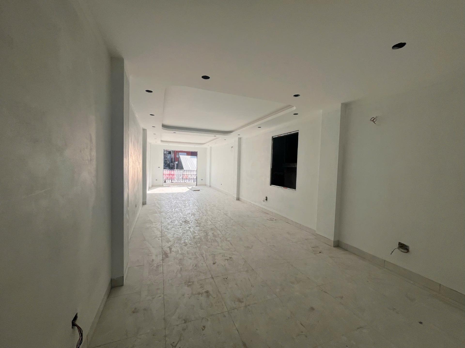 Cần cho thuê nhà mặt phố tại Phố Bạch Mai - Bạch Mai - Hai Bà Trưng, 80 m2, giá 65 tr/tháng