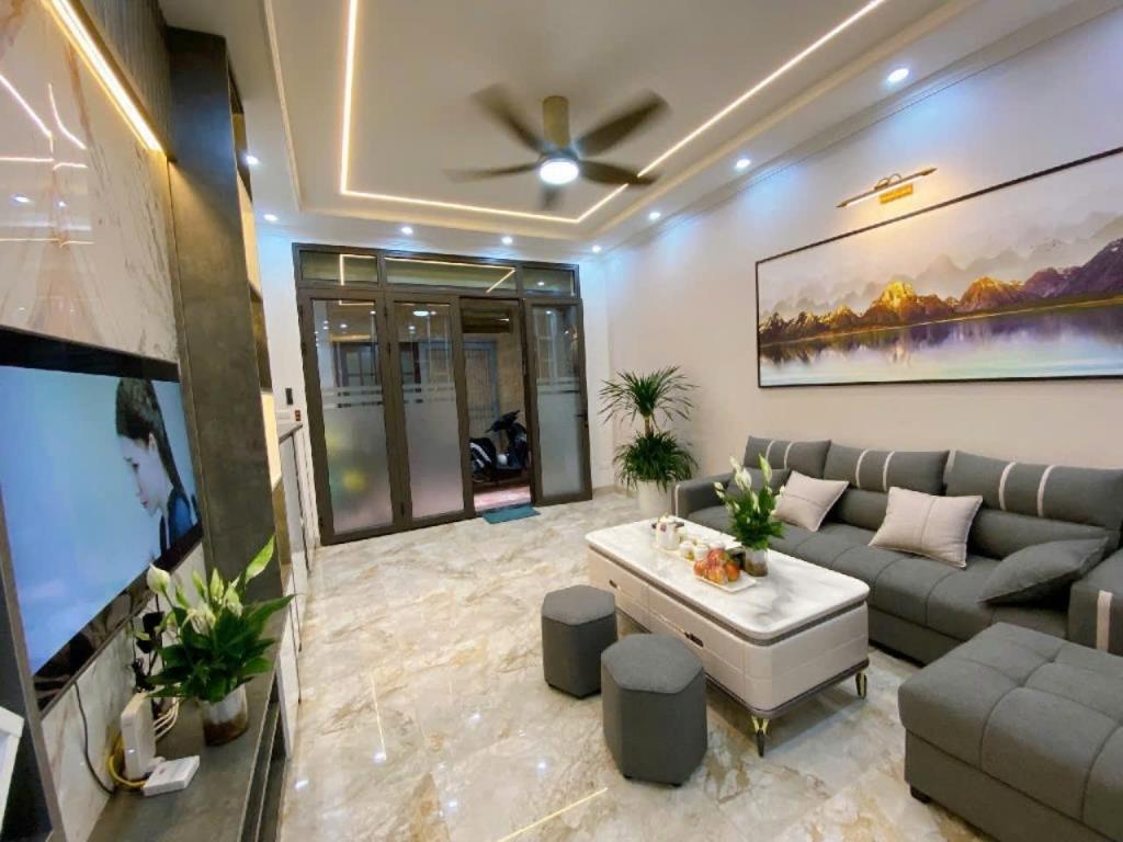 Chuyển nhượng nhà sổ riêng 50 m2 tại Đường Tứ Liên - Tứ Liên - Tây Hồ - Hà Nội, giá 7945 tỷ