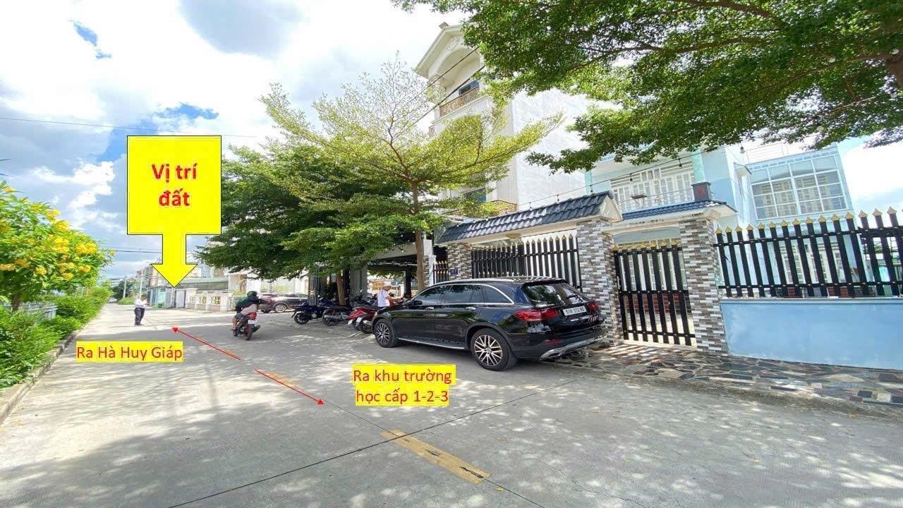 Bán lô đất nền 100 m2, hướng Tây-Nam tại Phường Thạnh Lộc - 12 - TP Hồ Chí Minh, giá 5,4 tỷ