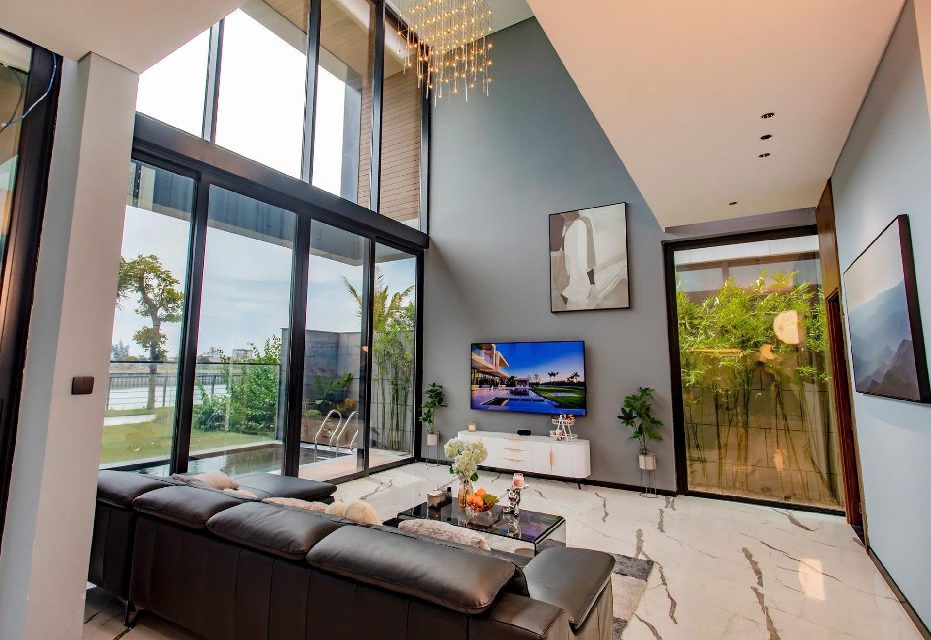 Bán gấp nhà biệt thự liền lề 360 m2, giá 15 tỷ tại Phường Điện Ngọc - Điện Bàn - Quảng Nam