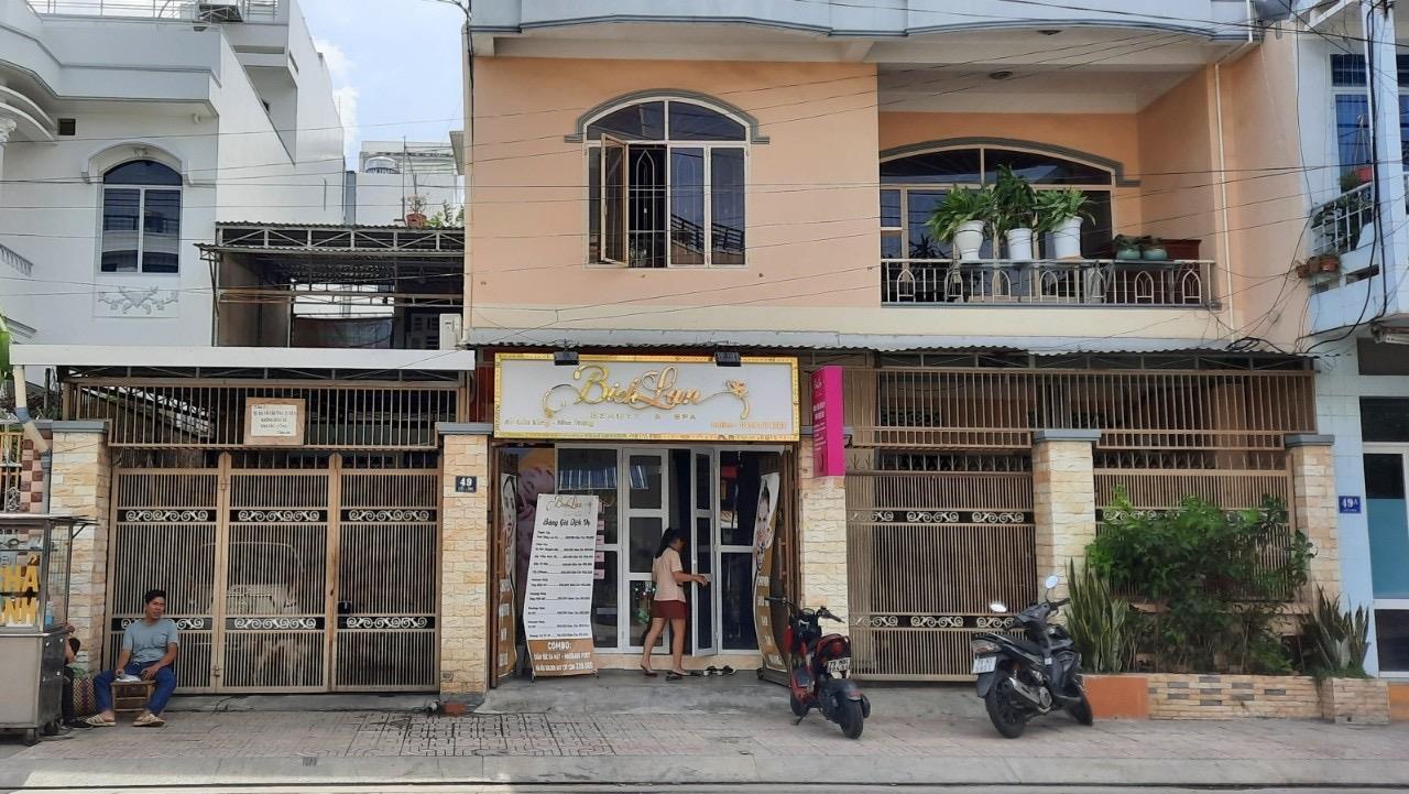 Cần bán gấp nhà phố 315 m2, hướng Tây-Bắc tại Phường Tân Lập - Nha Trang, giá 115 triệu