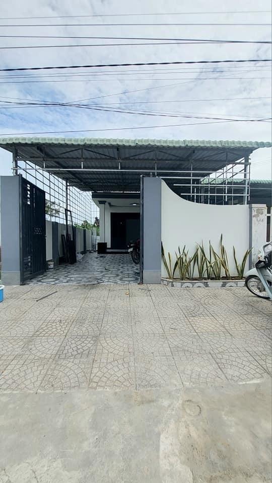 Bán gấp căn nhà đẹp 150 m2 tại Đường Nguyễn Thị Rành - Tân An Hội - Củ Chi, giá 1.17 tỷ