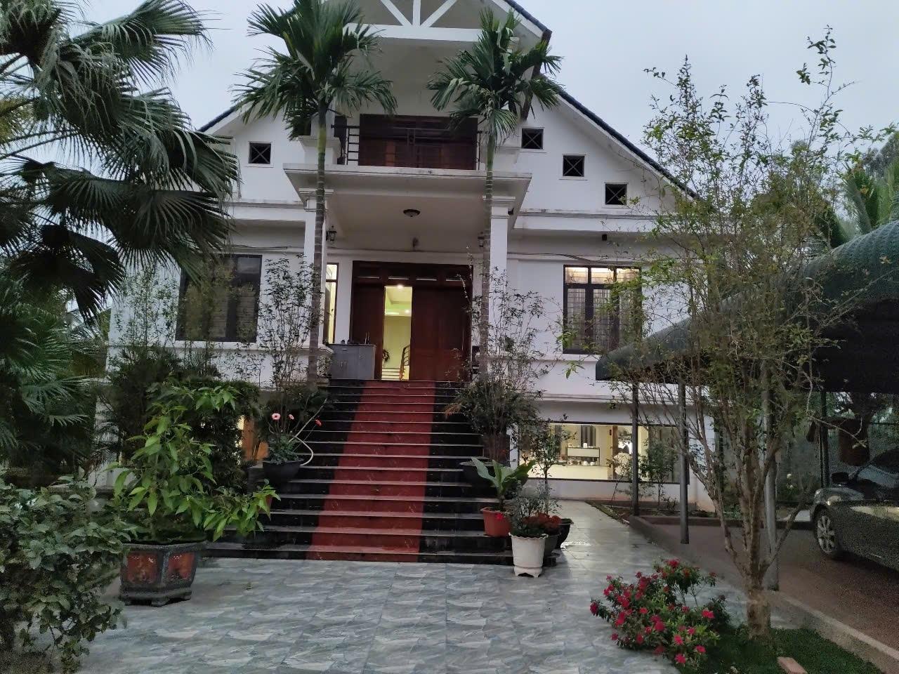 Cần bán gấp biệt thự siêu đẹp 5000 m2, giá 25 tỷ tại Xã Hướng Đạo - Tam Dương - Vĩnh Phúc