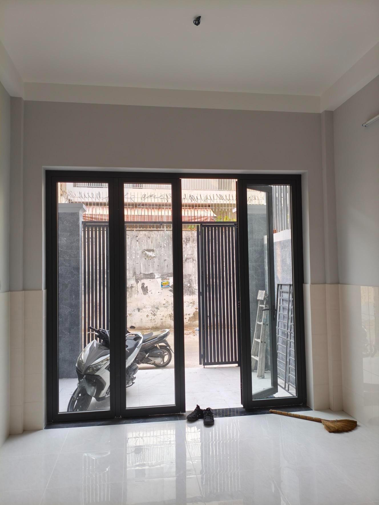 Cho thuê nhà sổ hồng riêng tại Đường 18 - Hiệp Bình Chánh - Thủ Đức, 136 m2, giá 25 triệu/tháng