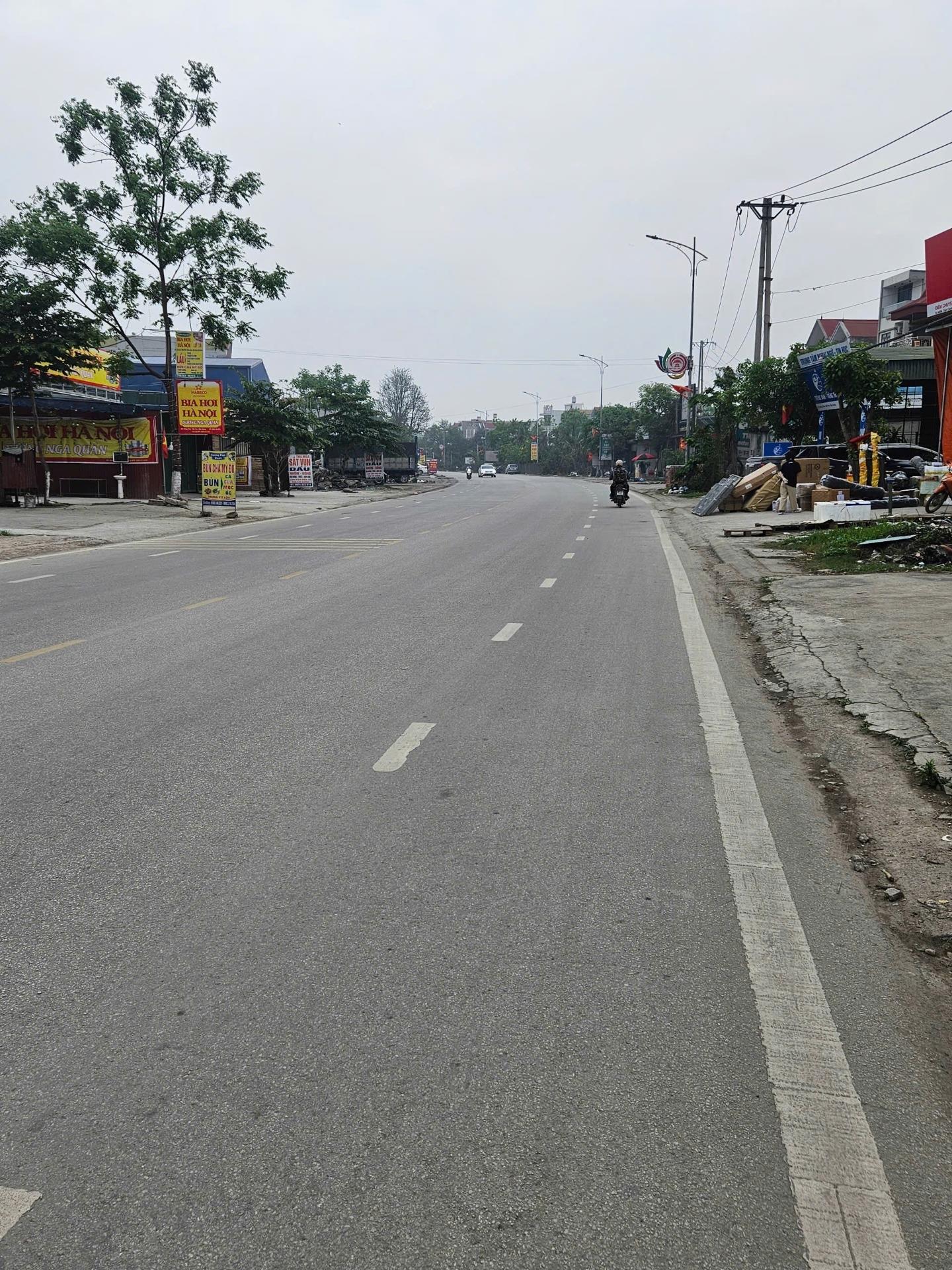 Cho thuê gấp nhà mặt phố đẹp tại Xã Hồng Thái - Việt Yên - Bắc Giang, 77 m2, giá rẻ