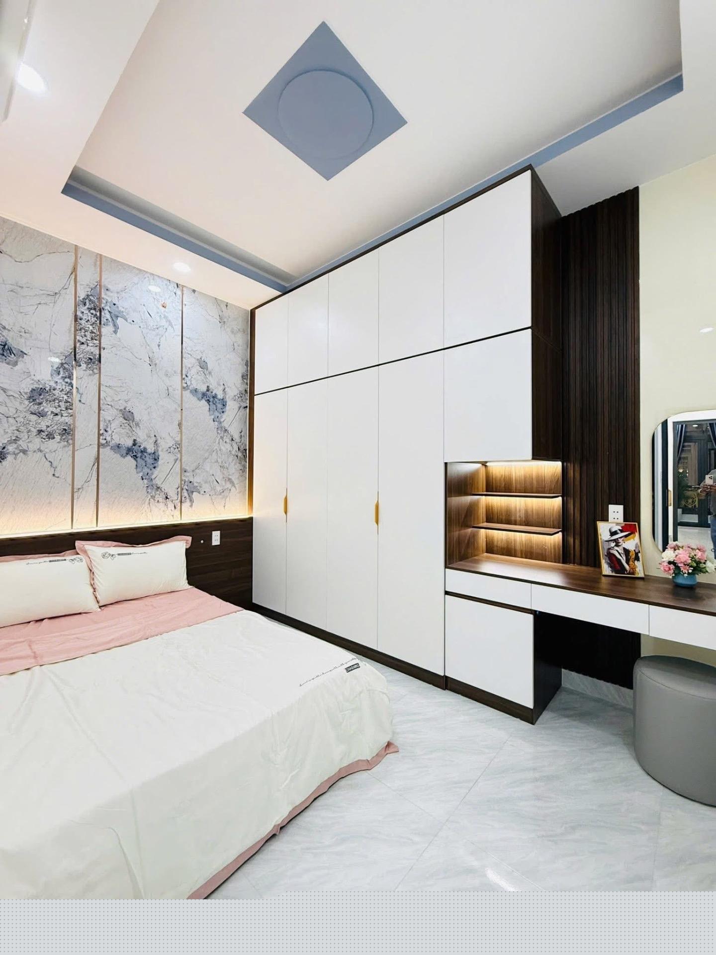 Bán nhà sổ hồng riêng 65 m2 tại Đường Huỳnh Văn Bánh - 15 - Phú Nhuận - TP Hồ Chí Minh, giá 2,8 tỷ