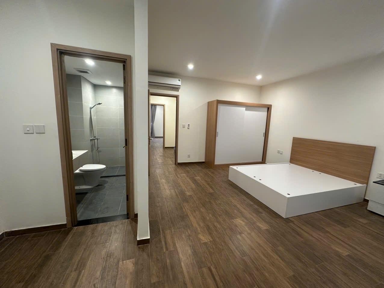 Cho thuê gấp biệt thự siêu đẹp 70 m2 tại Đường 179 - Văn Giang - Hưng Yên, giá 7 triệu/tháng