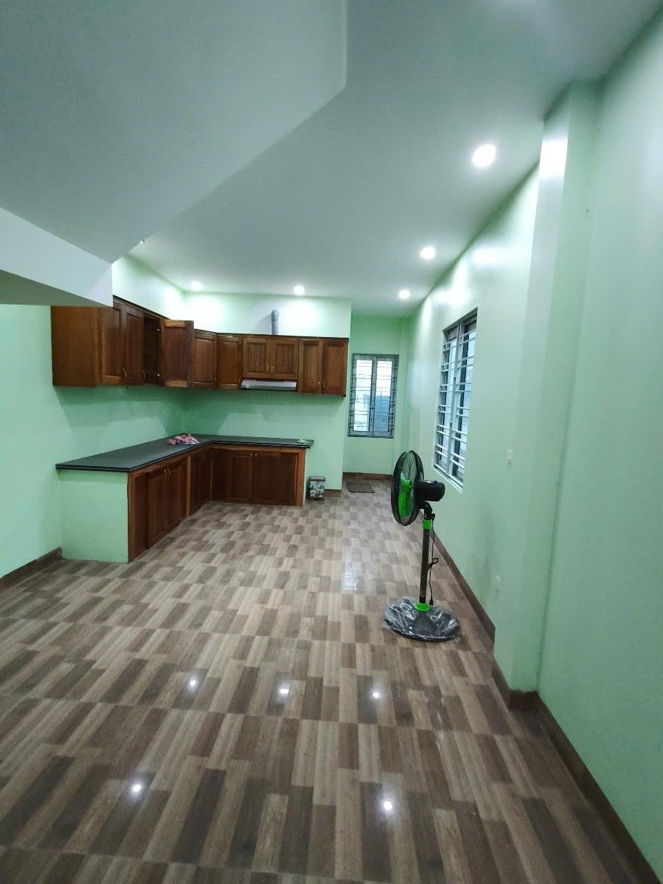 Bán nhanh nhà sổ riêng 64 m2, hướng Tây-Nam tại Thị trấn Vân Đình - Ứng Hòa - Hà Nội, giá 3,5 tỷ