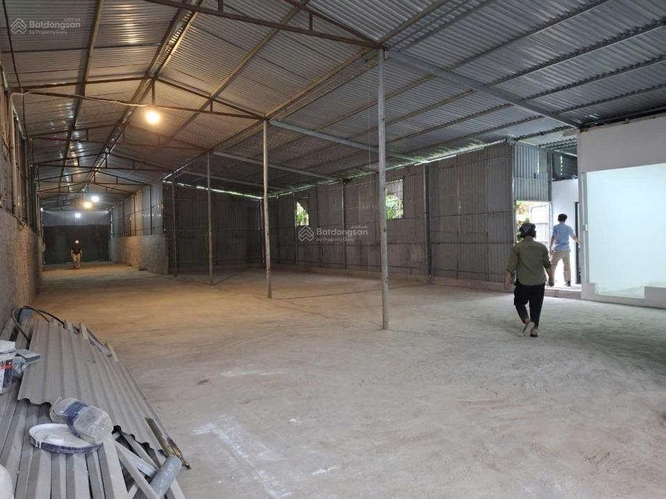 Cần tìm khách cho thuê 600m2 làm kho tại Yên Sơn, cách Đại Lộ Thăng long 800m