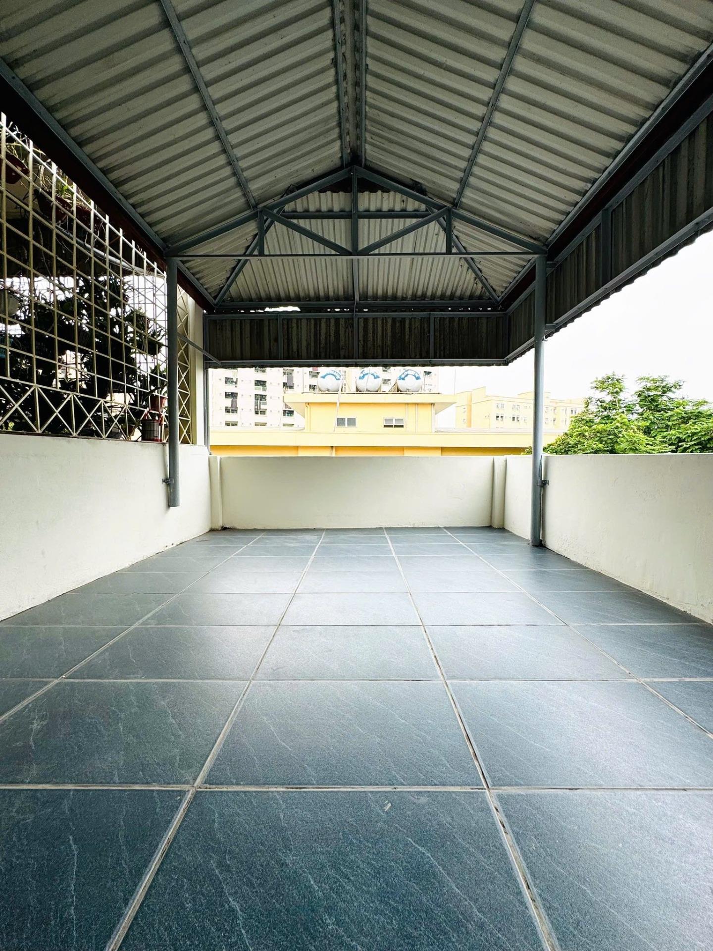 Sở hữu căn nhà riêng 40 m2 tại Đường Ngọc Thụy - Ngọc Thụy - Long Biên - Hà Nội, giá 8,7 tỷ