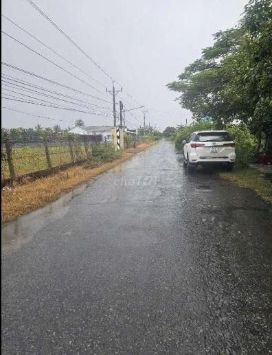 Sở hữu miếng đất 2080 m2 tại Đường 4 - 2 - Vĩnh Châu - Sóc Trăng, giá 3,2 tỷ