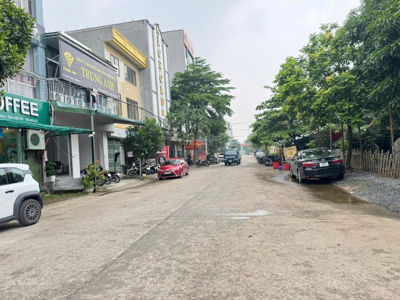 Bán nhà mặt tiền 98,5 m2, hướng Đông-Nam tại Đường Quang Minh - Quang Minh - Mê Linh, giá tốt