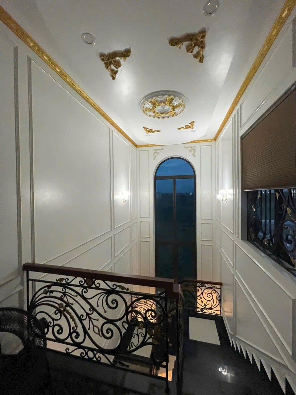 Chuyển nhượng nhà đẹp 200 m2 tại Phường Anh Dũng - Dương Kinh - Hải Phòng, giá 7 tỷ