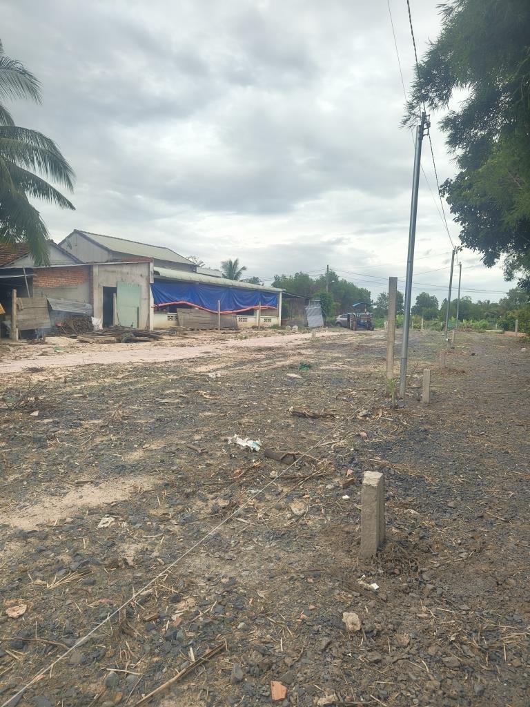 Cần bán ngay miếng đất 100 m2 tại Đường Cầu Gò Chai - Châu Thành - Châu Thành - Tây Ninh, giá tốt