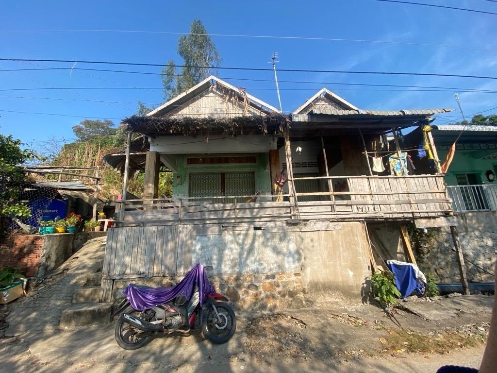 Cần bán ngay căn nhà mặt phố 212 m2 tại Thị xã Hà Tiên - Kiên Giang, giá 3 tỷ