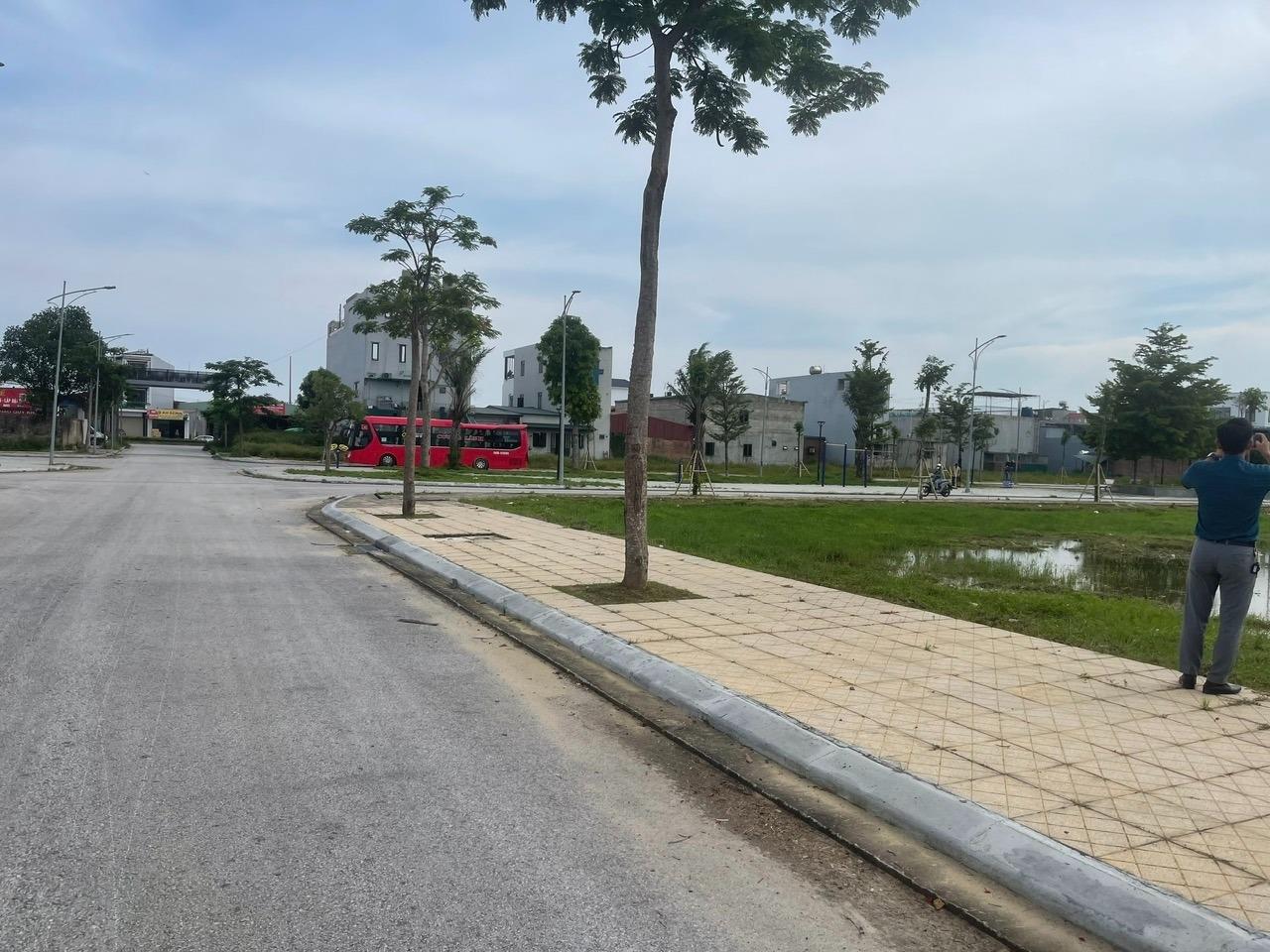 Cần bán gấp nền đất 100 m2, hướng Bắc tại Hoằng Ngọc - Hoằng Hóa - Thanh Hóa, giá 21,4 tr